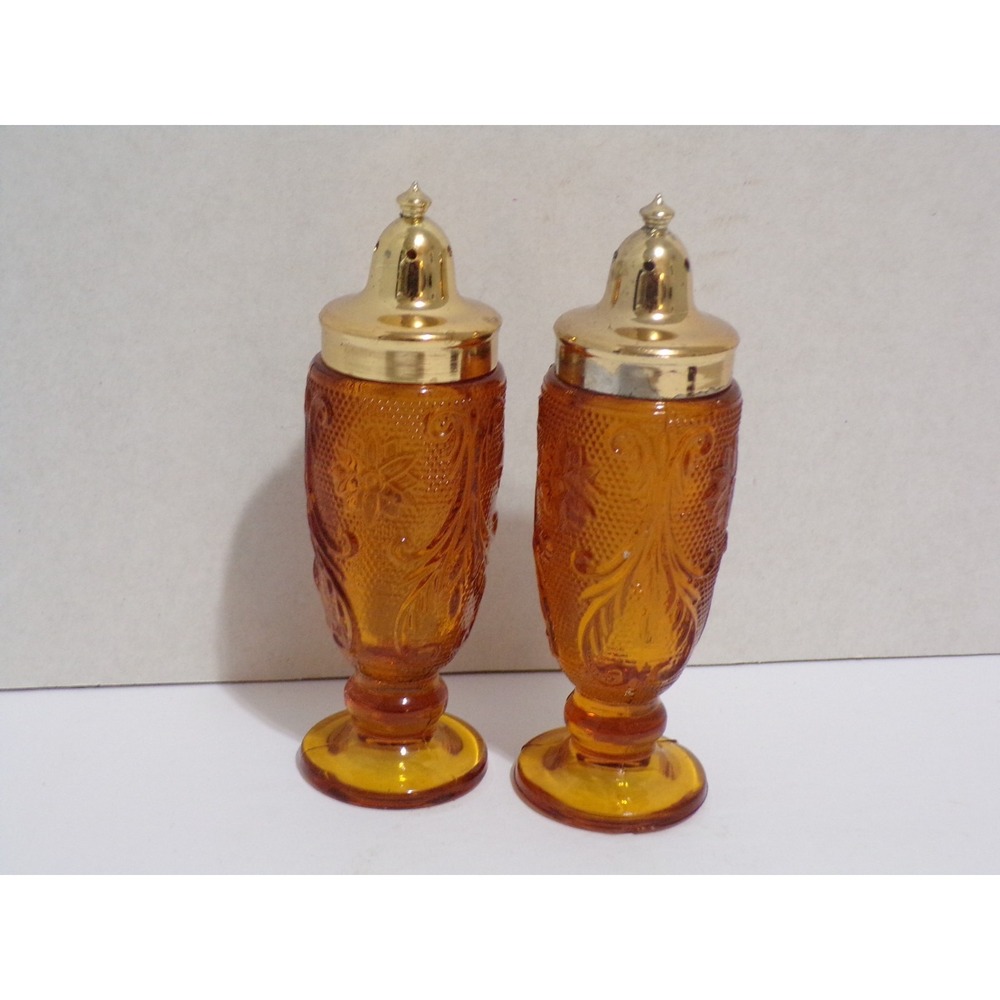 Indiana Glass Co Tiara Daisy Embosed Amber Salt & Pepper Set Vintage